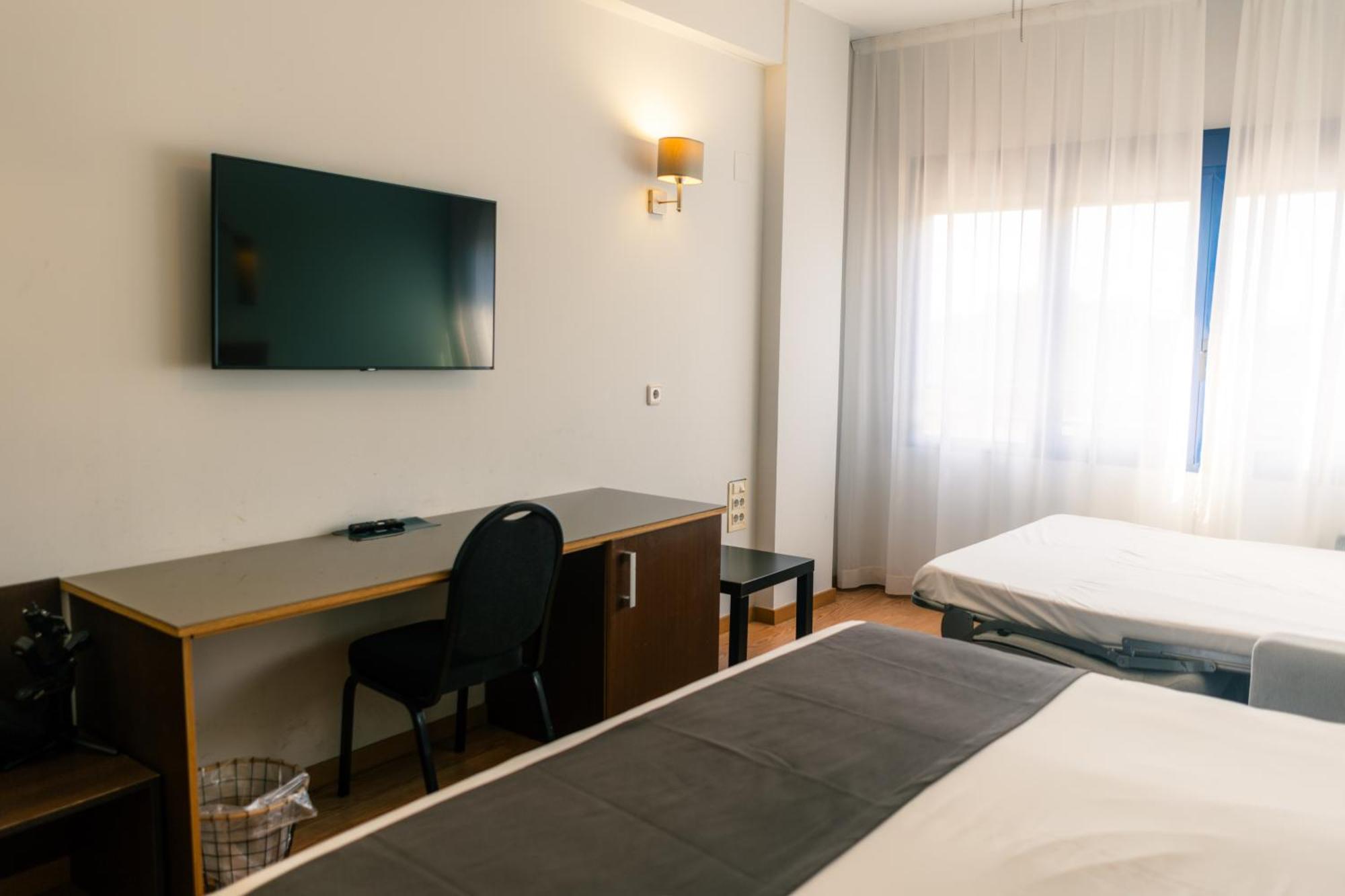 Plaza Hotel 3*