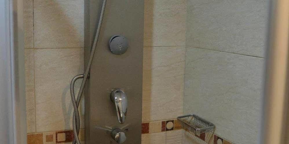 Hotel Plaza 3*